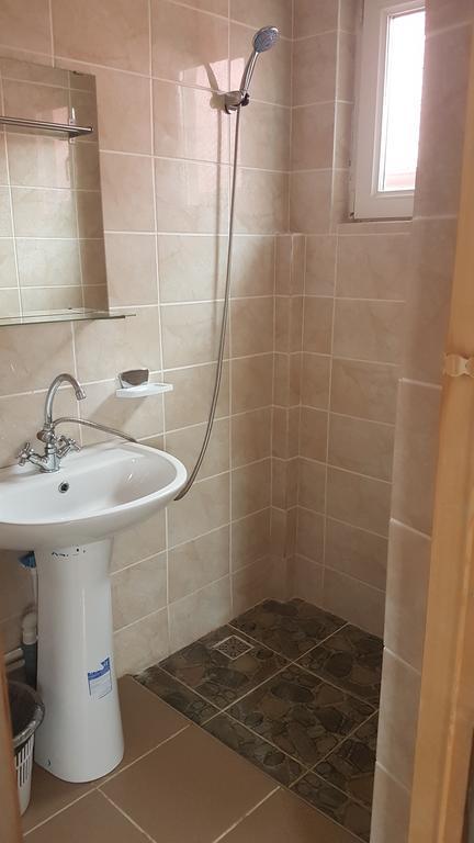 Soliday Apartment Вама Веке Екстериор снимка