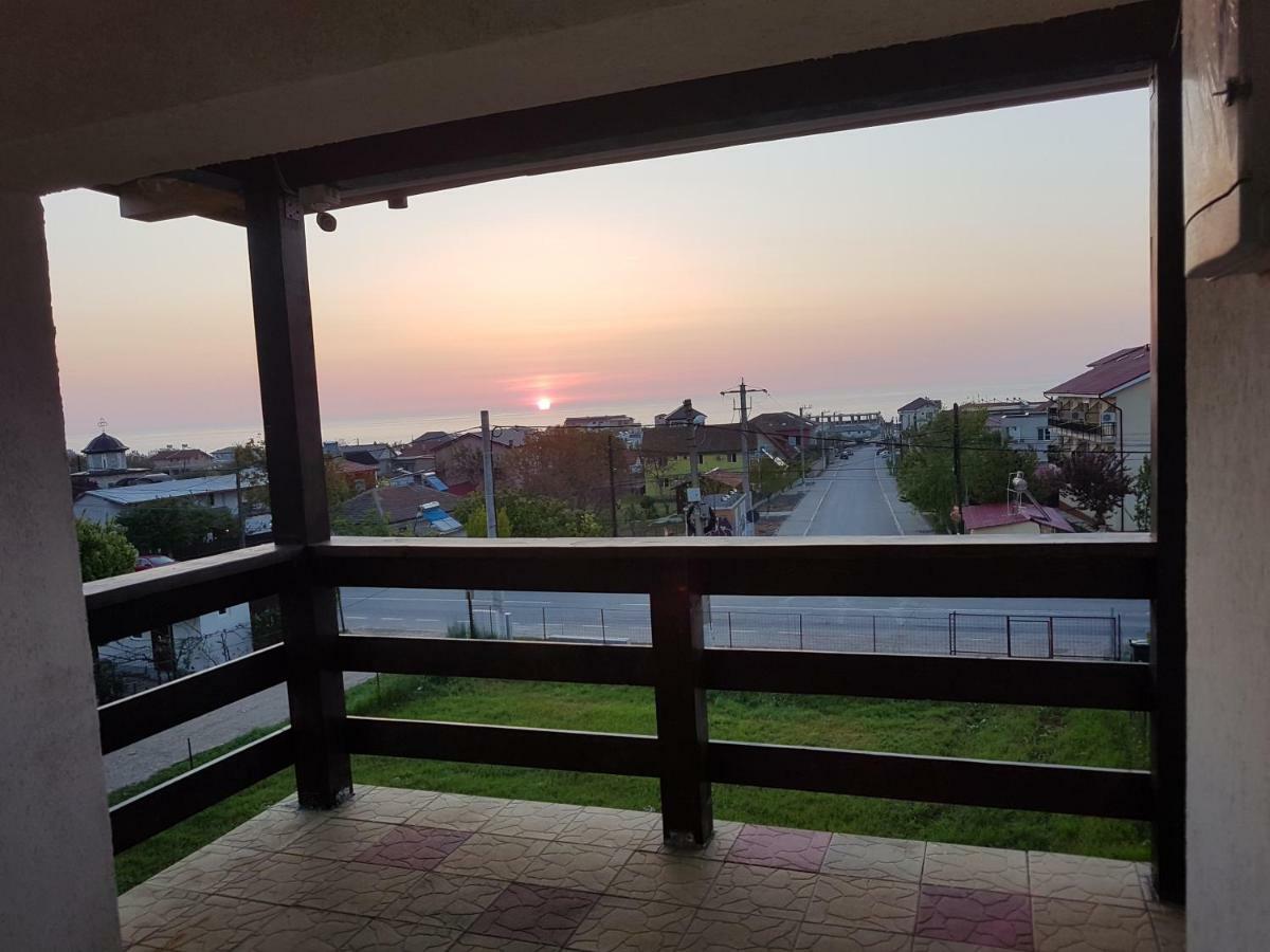 Soliday Apartment Вама Веке Екстериор снимка